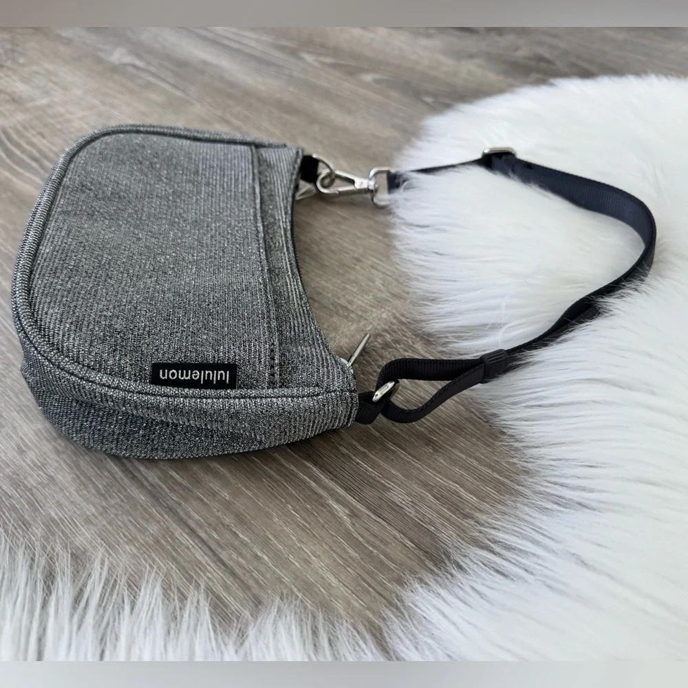 🖤🍋LULULEMON City Essentials Mini Shoulder Bag 1L Glitter Dark Graphite Grey